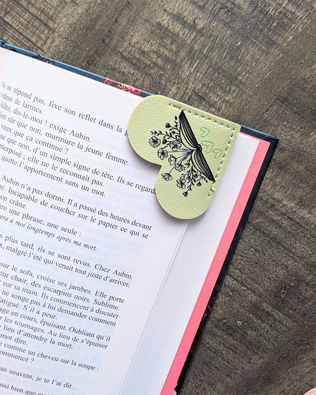 Marque-page en simili cuir Booklover Club