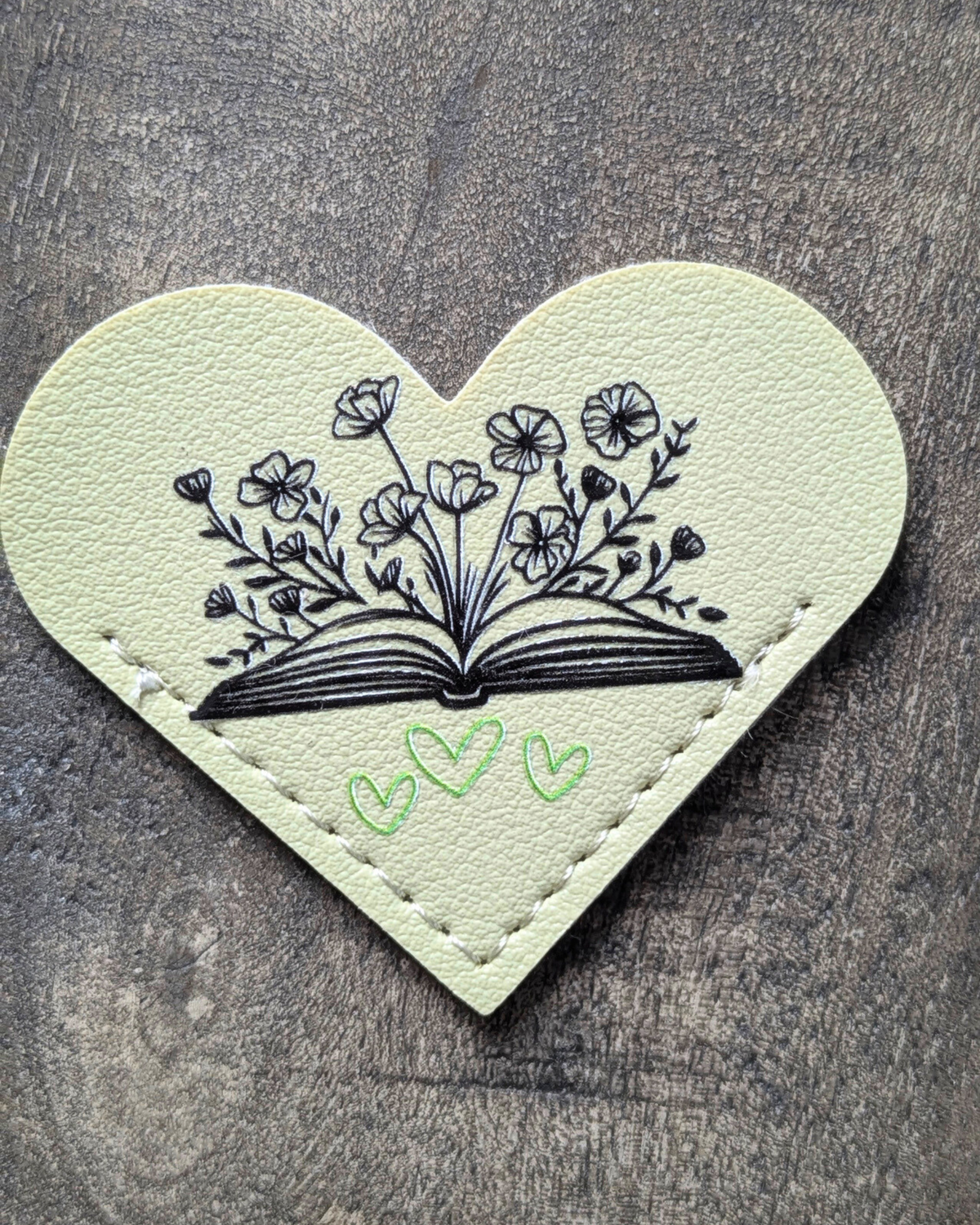 Marque-page en simili cuir Booklover Club